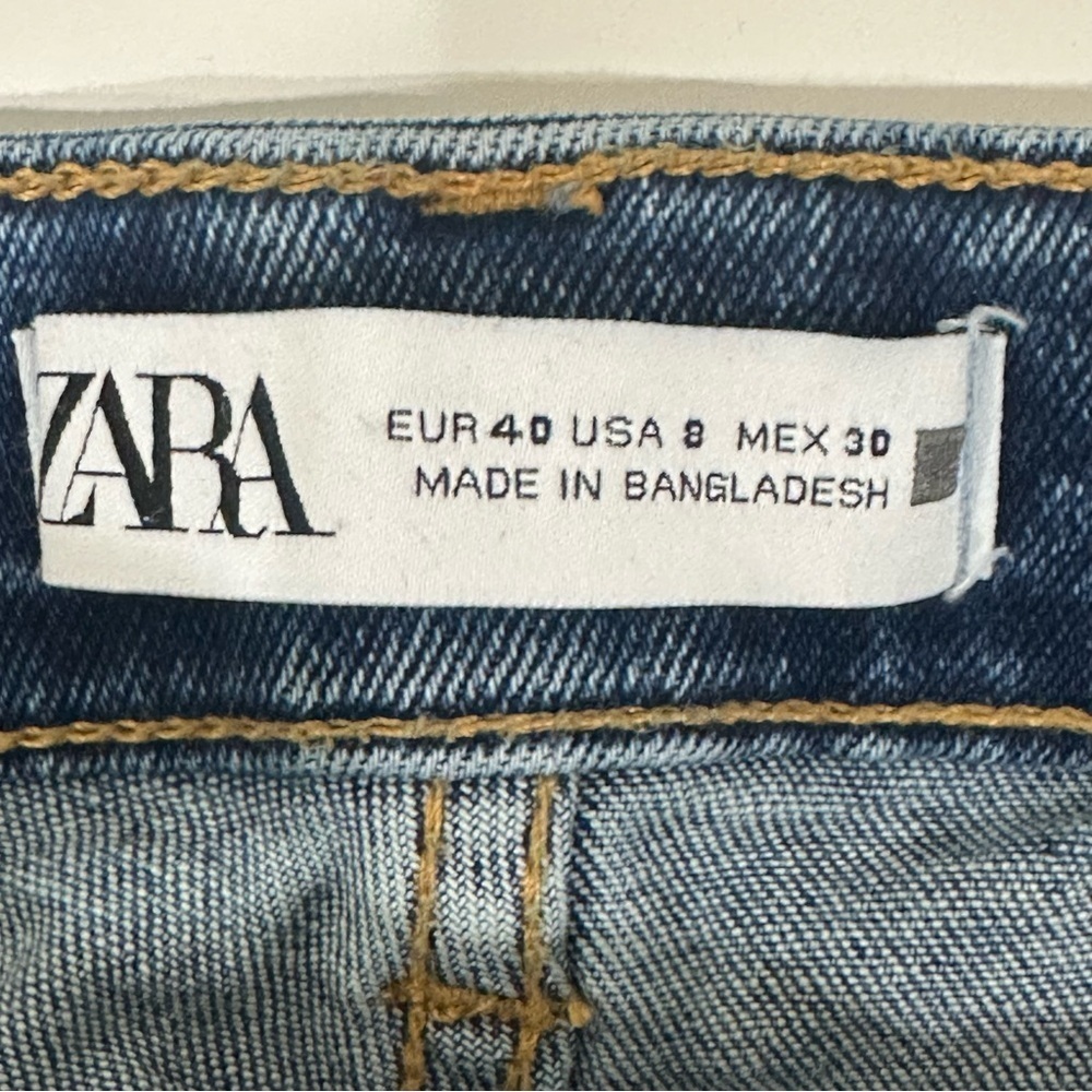 Zara Mid Rise Flare Cropped Cut Hem Medium Blue - Picture 4 of 4